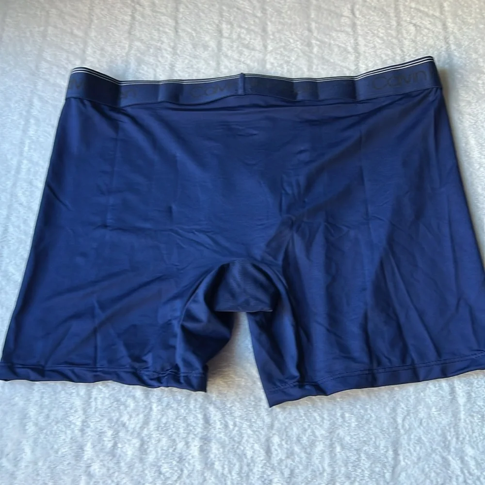 Calvin Klein Men's Blue Gradient Boxer Briefs - 3 Pack